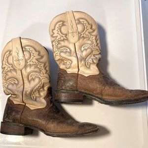 Dan Post square toed everyday boots